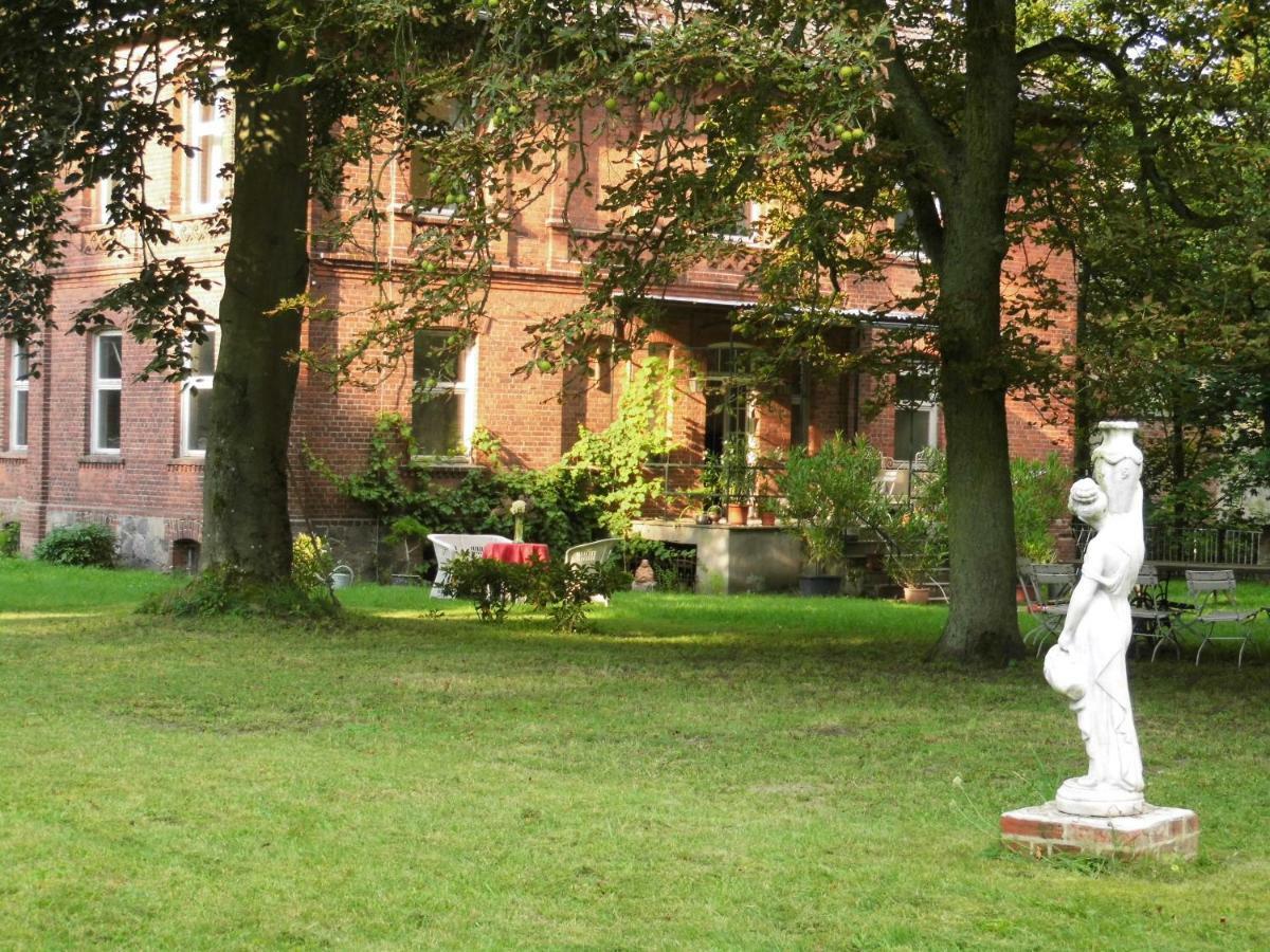 Ferienwohnung Wassermuehle Plattenburg Exterior photo